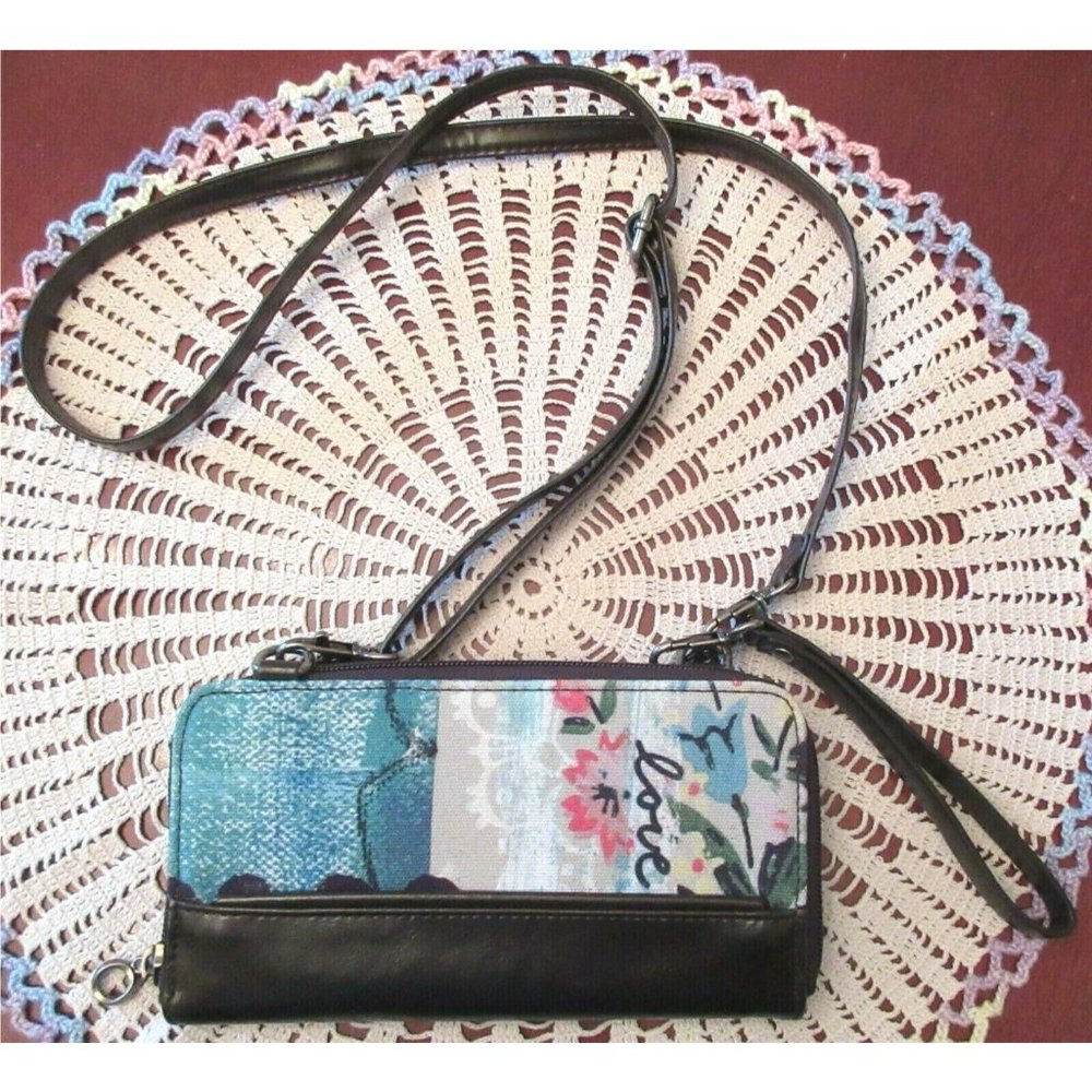 STUDIO By Demdaco Faux Black Leather LOVE Crossbody Wristlet Wallet